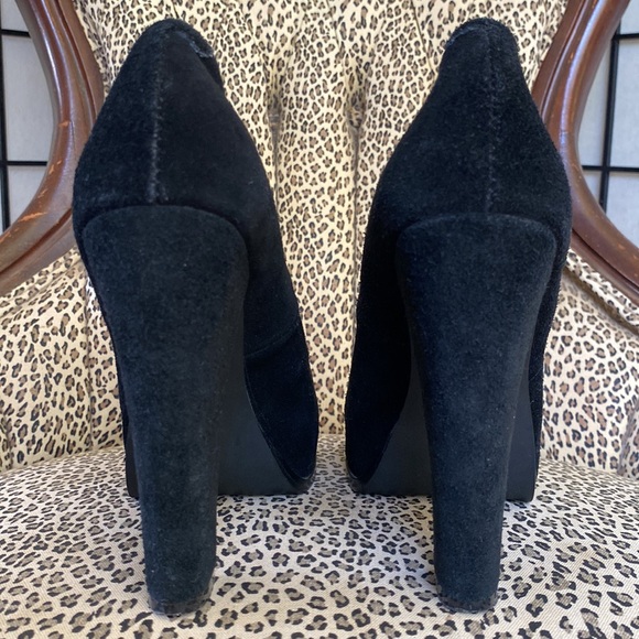 Carlos By Carlos Santana Black Platform Suede heels Sz 6.5 - Picture 6 of 7